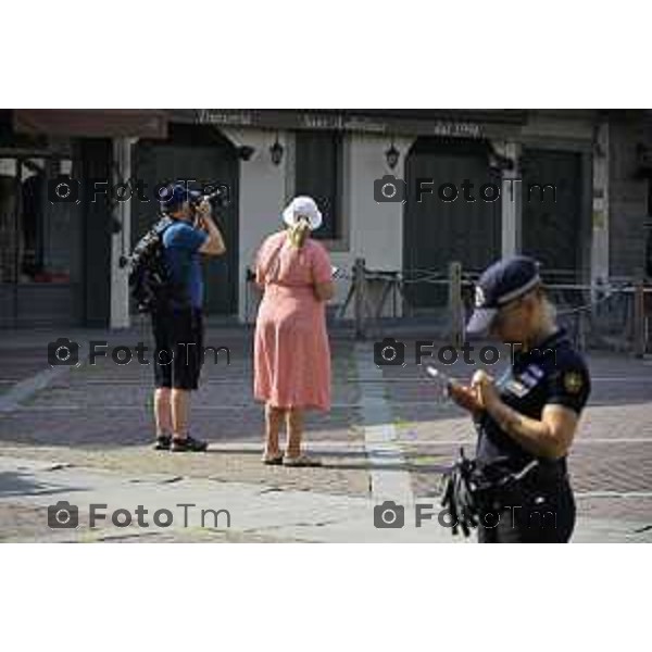 Bergamo Città Alta polizia locale Turisti controlli 1 Luglio 2026 cronaca Bergamo Italia Foto Tiziano Manzoni Lapresse
