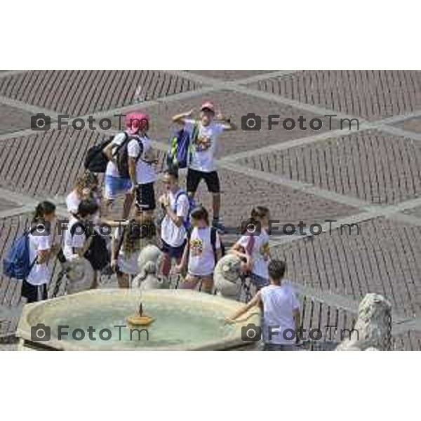 Bergamo Città Alta polizia locale Turisti controlli 1 Luglio 2026 cronaca Bergamo Italia Foto Tiziano Manzoni Lapresse
