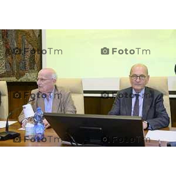 Bergamo presentazione risultati indagine Ipsos Doxa sul progetto dell\'Autostrada Bergamo-Treviglio.Giuseppe Facchetti, Nando Pagnoncelli, Presidente Ipsos 2 Luglio o 2026 cronaca Bergamo Italia Foto Tiziano Manzoni Lapresse