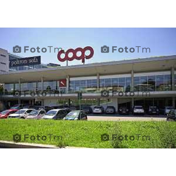 Bergamo Coop supermercato in via Autostrada BG 2 Luglio 2026 cronaca Bergamo Italia Foto Tiziano Manzoni Lapresse