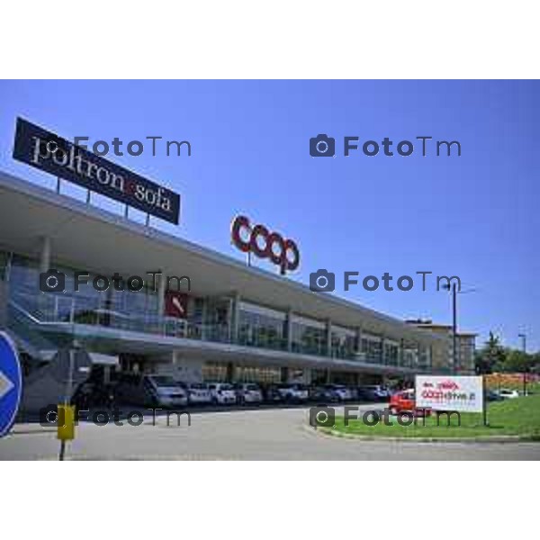 Bergamo Coop supermercato in via Autostrada BG 2 Luglio 2026 cronaca Bergamo Italia Foto Tiziano Manzoni Lapresse
