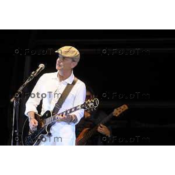 Sergio Caputo concerto Bergamo cronaca Bergamo Italia Foto Tiziano Manzoni