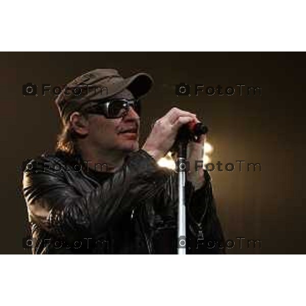 ASSAGO 05/02/2010 MEDIOLANUM FORUM CONCERTO VASCO ROSSI