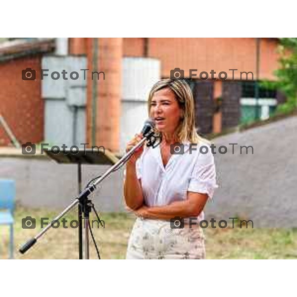 Bergamo, 13 luglio 2026 - Inaugurazione dell’Infrastruttura Sociale di Quartiere “Stazione di Posta”, evento aperto alla cittadinanza promosso dal Comune di Bergamo. La cerimonia si svolge alle ore 16:00 presso Via Beltrami 33, Città Alta, Bergamo e prevede narrazioni tratte dal libro “Zorro” di Margaret Mazzantini, testimonianze della comunità e degli operatori,Intervengono Marcella Messina, assessora alle Politiche Sociali del Comune di Bergamo; Ferruccio Rota, assessore ai Lavori Pubblici del Comune di Bergamo; Sergio Capitanio, direttore della Fondazione Opera Bonomelli; Simonetta Cesa, direttrice sociosanitaria dell’ASST Papa Giovanni XXIII; ed Elena Carnevali, sindaca del Comune di Bergamo.