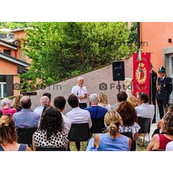 Bergamo, 13 luglio 2026 - Inaugurazione dell’Infrastruttura Sociale di Quartiere “Stazione di Posta”, evento aperto alla cittadinanza promosso dal Comune di Bergamo. La cerimonia si svolge alle ore 16:00 presso Via Beltrami 33, Città Alta, Bergamo e prevede narrazioni tratte dal libro “Zorro” di Margaret Mazzantini, testimonianze della comunità e degli operatori,Intervengono Marcella Messina, assessora alle Politiche Sociali del Comune di Bergamo; Ferruccio Rota, assessore ai Lavori Pubblici del Comune di Bergamo; Sergio Capitanio, direttore della Fondazione Opera Bonomelli; Simonetta Cesa, direttrice sociosanitaria dell’ASST Papa Giovanni XXIII; ed Elena Carnevali, sindaca del Comune di Bergamo.
