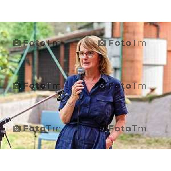 Bergamo, 13 luglio 2026 - Inaugurazione dell’Infrastruttura Sociale di Quartiere “Stazione di Posta”, evento aperto alla cittadinanza promosso dal Comune di Bergamo. La cerimonia si svolge alle ore 16:00 presso Via Beltrami 33, Città Alta, Bergamo e prevede narrazioni tratte dal libro “Zorro” di Margaret Mazzantini, testimonianze della comunità e degli operatori,Intervengono Marcella Messina, assessora alle Politiche Sociali del Comune di Bergamo; Ferruccio Rota, assessore ai Lavori Pubblici del Comune di Bergamo; Sergio Capitanio, direttore della Fondazione Opera Bonomelli; Simonetta Cesa, direttrice sociosanitaria dell’ASST Papa Giovanni XXIII; ed Elena Carnevali, sindaca del Comune di Bergamo.