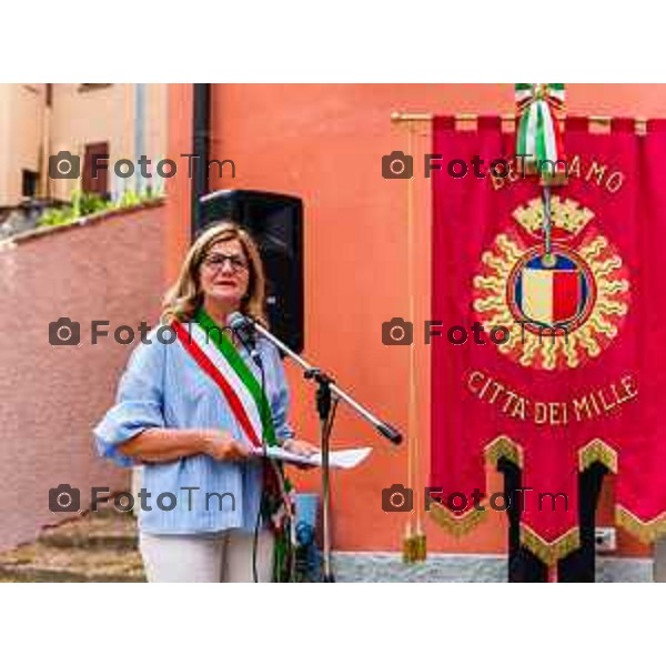 Bergamo, 13 luglio 2026 - Inaugurazione dell’Infrastruttura Sociale di Quartiere “Stazione di Posta”, evento aperto alla cittadinanza promosso dal Comune di Bergamo. La cerimonia si svolge alle ore 16:00 presso Via Beltrami 33, Città Alta, Bergamo e prevede narrazioni tratte dal libro “Zorro” di Margaret Mazzantini, testimonianze della comunità e degli operatori,Intervengono Marcella Messina, assessora alle Politiche Sociali del Comune di Bergamo; Ferruccio Rota, assessore ai Lavori Pubblici del Comune di Bergamo; Sergio Capitanio, direttore della Fondazione Opera Bonomelli; Simonetta Cesa, direttrice sociosanitaria dell’ASST Papa Giovanni XXIII; ed Elena Carnevali, sindaca del Comune di Bergamo.