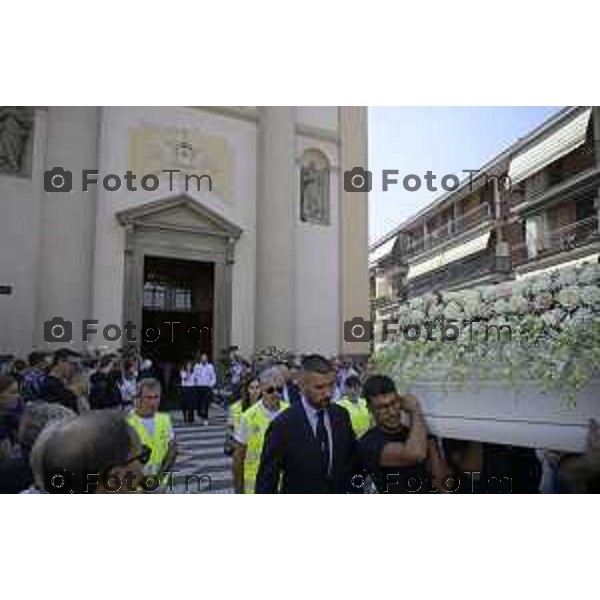 Suisio funerale Alice Ferrari risucchiata da un bocchettone della piscina Sestri Levante 24 lluglio 2026 cronaca Bergamo Italia Foto Tiziano Manzoni Lapresse