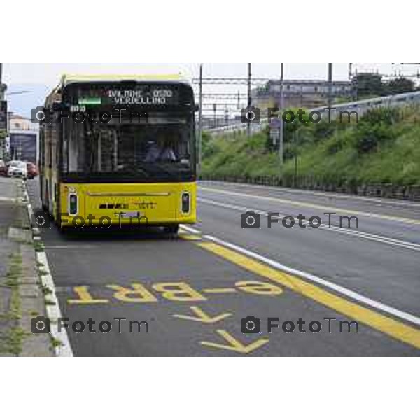 Bergamo viaggio inaugurale del nuovoEBRT elettrico dal capolinea dell\'e-BRT ( fronte alla Stazione Autolinee). a bordo del nuovo autobus tram su gomma. 28 luglio 2026 cronaca Bergamo Italia Foto Tiziano Manzoni Lapresse