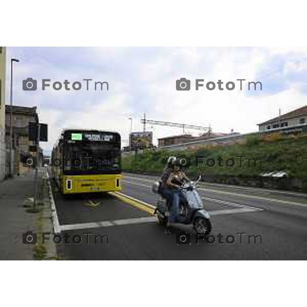 Bergamo viaggio inaugurale del nuovoEBRT elettrico dal capolinea dell\'e-BRT ( fronte alla Stazione Autolinee). a bordo del nuovo autobus tram su gomma. 28 luglio 2026 cronaca Bergamo Italia Foto Tiziano Manzoni Lapresse