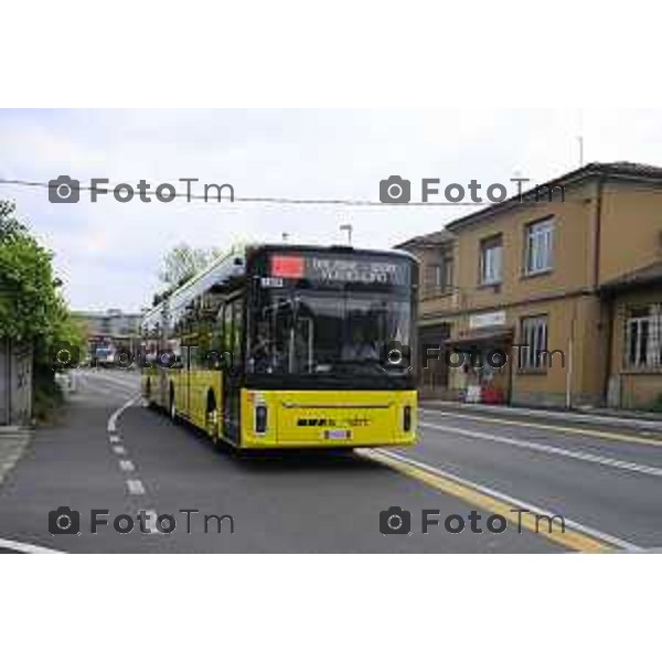 Bergamo viaggio inaugurale del nuovoEBRT elettrico dal capolinea dell\'e-BRT ( fronte alla Stazione Autolinee). a bordo del nuovo autobus tram su gomma. 28 luglio 2026 cronaca Bergamo Italia Foto Tiziano Manzoni Lapresse