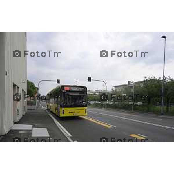 Bergamo viaggio inaugurale del nuovoEBRT elettrico dal capolinea dell\'e-BRT ( fronte alla Stazione Autolinee). a bordo del nuovo autobus tram su gomma. 28 luglio 2026 cronaca Bergamo Italia Foto Tiziano Manzoni Lapresse