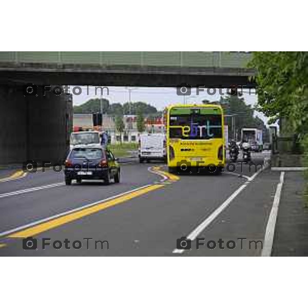 Bergamo viaggio inaugurale del nuovoEBRT elettrico dal capolinea dell\'e-BRT ( fronte alla Stazione Autolinee). a bordo del nuovo autobus tram su gomma. 28 luglio 2026 cronaca Bergamo Italia Foto Tiziano Manzoni Lapresse