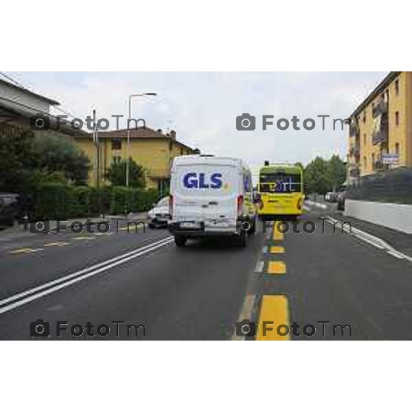 Bergamo viaggio inaugurale del nuovoEBRT elettrico dal capolinea dell\'e-BRT ( fronte alla Stazione Autolinee). a bordo del nuovo autobus tram su gomma. 28 luglio 2026 cronaca Bergamo Italia Foto Tiziano Manzoni Lapresse