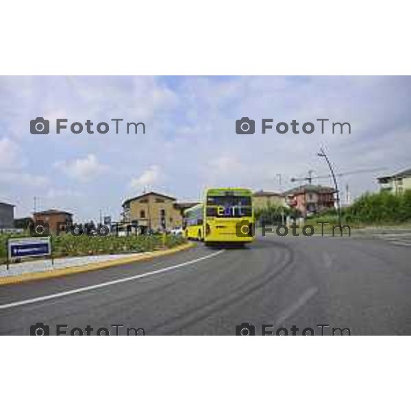 Bergamo viaggio inaugurale del nuovoEBRT elettrico dal capolinea dell\'e-BRT ( fronte alla Stazione Autolinee). a bordo del nuovo autobus tram su gomma. 28 luglio 2026 cronaca Bergamo Italia Foto Tiziano Manzoni Lapresse