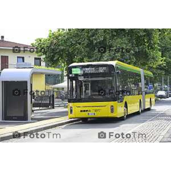 Bergamo viaggio inaugurale del nuovoEBRT elettrico dal capolinea dell\'e-BRT ( fronte alla Stazione Autolinee). a bordo del nuovo autobus tram su gomma. 28 luglio 2026 cronaca Bergamo Italia Foto Tiziano Manzoni Lapresse