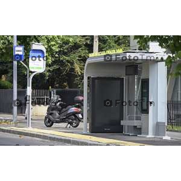 Bergamo viaggio inaugurale del nuovoEBRT elettrico dal capolinea dell\'e-BRT ( fronte alla Stazione Autolinee). a bordo del nuovo autobus tram su gomma. 28 luglio 2026 cronaca Bergamo Italia Foto Tiziano Manzoni Lapresse