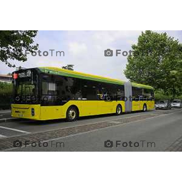 Bergamo viaggio inaugurale del nuovoEBRT elettrico dal capolinea dell\'e-BRT ( fronte alla Stazione Autolinee). a bordo del nuovo autobus tram su gomma. 28 luglio 2026 cronaca Bergamo Italia Foto Tiziano Manzoni Lapresse