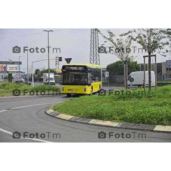 Bergamo viaggio inaugurale del nuovoEBRT elettrico dal capolinea dell\'e-BRT ( fronte alla Stazione Autolinee). a bordo del nuovo autobus tram su gomma. 28 luglio 2026 cronaca Bergamo Italia Foto Tiziano Manzoni Lapresse