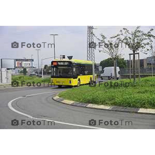 Bergamo viaggio inaugurale del nuovoEBRT elettrico dal capolinea dell\'e-BRT ( fronte alla Stazione Autolinee). a bordo del nuovo autobus tram su gomma. 28 luglio 2026 cronaca Bergamo Italia Foto Tiziano Manzoni Lapresse