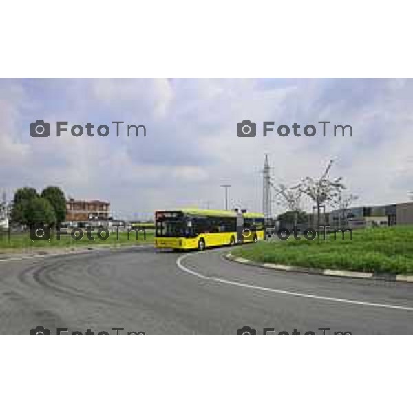 Bergamo viaggio inaugurale del nuovoEBRT elettrico dal capolinea dell\'e-BRT ( fronte alla Stazione Autolinee). a bordo del nuovo autobus tram su gomma. 28 luglio 2026 cronaca Bergamo Italia Foto Tiziano Manzoni Lapresse