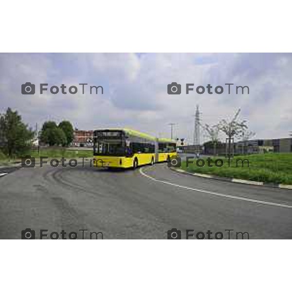 Bergamo viaggio inaugurale del nuovoEBRT elettrico dal capolinea dell\'e-BRT ( fronte alla Stazione Autolinee). a bordo del nuovo autobus tram su gomma. 28 luglio 2026 cronaca Bergamo Italia Foto Tiziano Manzoni Lapresse