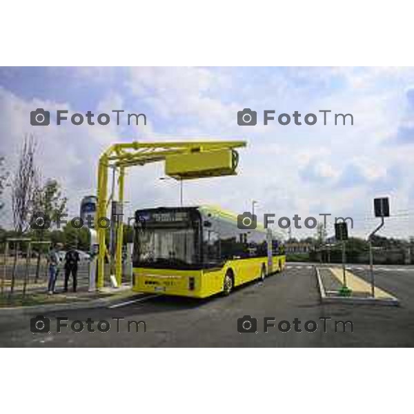 Bergamo viaggio inaugurale del nuovoEBRT elettrico dal capolinea dell\'e-BRT ( fronte alla Stazione Autolinee). a bordo del nuovo autobus tram su gomma. 28 luglio 2026 cronaca Bergamo Italia Foto Tiziano Manzoni Lapresse