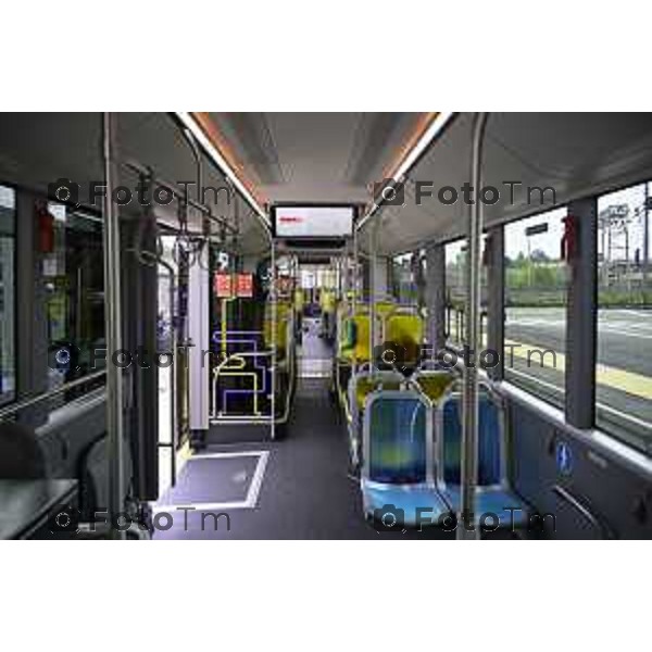 Bergamo viaggio inaugurale del nuovoEBRT elettrico dal capolinea dell\'e-BRT ( fronte alla Stazione Autolinee). a bordo del nuovo autobus tram su gomma. 28 luglio 2026 cronaca Bergamo Italia Foto Tiziano Manzoni Lapresse