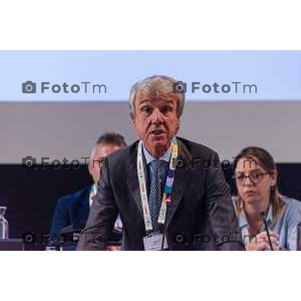 Bergamo, 29 luglio 2026 – Inaugurazione della nuova linea ATB E-BRT tra Bergamo e Dalmine, con collegamenti verso KM Rosso, Verdello e Stezzano. La cerimonia si è svolta presso Palazzo Frizzoni alla presenza delle autorità istituzionali, dei rappresentanti delle agenzie di bacino e degli stakeholder coinvolti nel progetto. Al termine dell\'evento si è tenuto il tradizionale taglio del nastro, che ha sancito l\'avvio ufficiale della nuova infrastruttura di trasporto pubblico. con Enrico Felli Presidente ATB