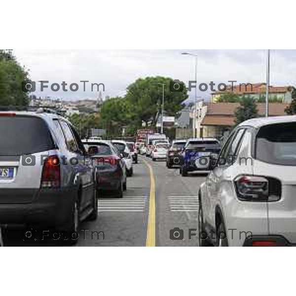 Bergamo Traffcio e Rider con bici Glovo delivero Via Autostrada e pony 10 settembre 2026 cronaca Bergamo Italia Foto Tiziano Manzoni Lapresse