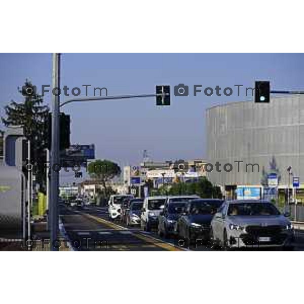 Bergamo 14 Settembre primo giorno di scuola con eBRT 525 Lallio Bergamo 14 settembre 2026 cronaca Bergamo Italia Foto Tiziano Manzoni Lapresse