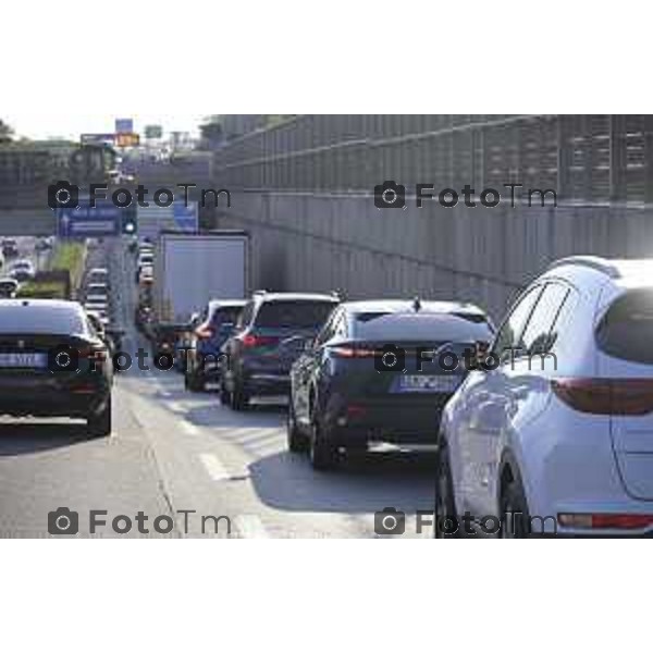 Bergamo 14 Settembre primo giorno di scuola con eBRT Asse interurbano uscita per Bergamo Via Autostrada congestionata 14 settembre 2026 cronaca Bergamo Italia Foto Tiziano Manzoni Lapresse