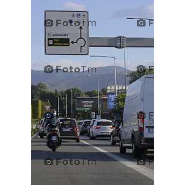 Bergamo 14 Settembre primo giorno di scuola con eBRT Asse interurbano uscita per Bergamo Via Autostrada congestionata 14 settembre 2026 cronaca Bergamo Italia Foto Tiziano Manzoni Lapresse
