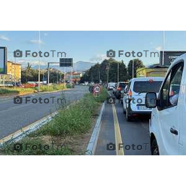 Bergamo 14 Settembre primo giorno di scuola con eBRT 525 Lallio Bergamo 14 settembre 2026 cronaca Bergamo Italia Foto Tiziano Manzoni Lapresse