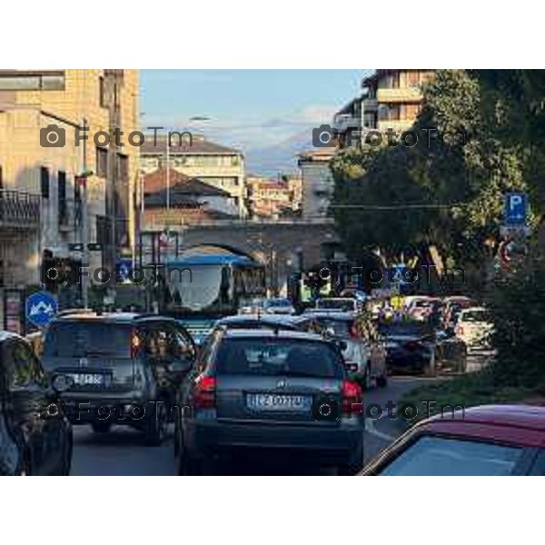 Bergamo 14 Settembre primo giorno di scuola con eBRT 525 Lallio Bergamo 14 settembre 2026 cronaca Bergamo Italia Foto Tiziano Manzoni Lapresse