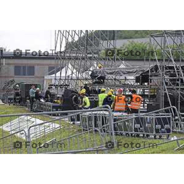 Bergamo Preparazione palco raduno leghisti Pontida 2026 18 Settembre 2026 cronaca Bergamo Italia Foto Tiziano Manzoni Lapresse