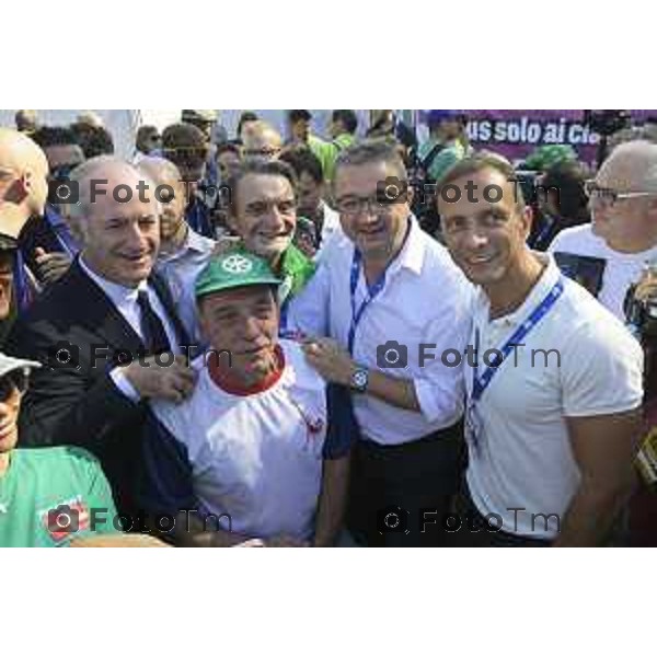 Bergamo Prato di Pontida raduno Leghista Luca Zaia Attilio Fontana Massimigliano Fugatti Fedriga Massimigliano 20 settembre 2026 Bg Italia Foto Tiziano Manzoni Lapresse
