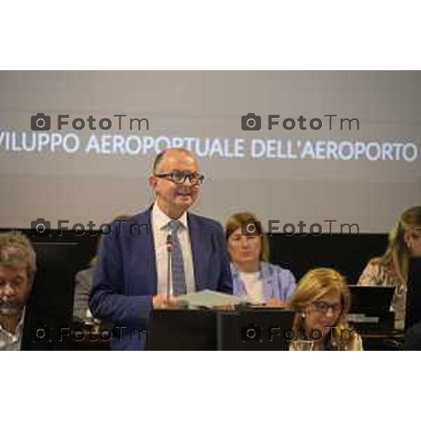 aeroporto orio e consiglio comunale Bergamo 22 settembre 2026 cronaca Bergamo Italia Foto Tiziano Manzoni Lapresse