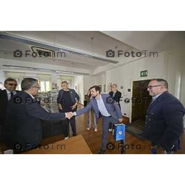 Bergamo Allenatore Atalanta Maurizio Sarri e Cristiano Giuntoli intervistati in redazione del Corriere della Sera Bg 06 Ottobre 2026 cronaca Bergamo Italia Foto Tiziano Manzoni Lapresse