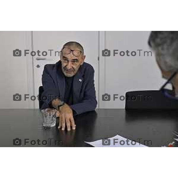 Bergamo Allenatore Atalanta Maurizio Sarri e Cristiano Giuntoli intervistati in redazione del Corriere della Sera Bg 06 Ottobre 2026 cronaca Bergamo Italia Foto Tiziano Manzoni Lapresse
