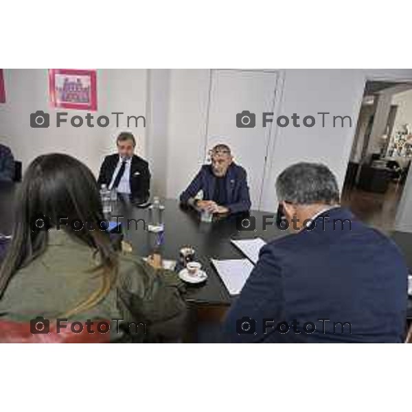 Bergamo Allenatore Atalanta Maurizio Sarri e Cristiano Giuntoli intervistati in redazione del Corriere della Sera Bg 06 Ottobre 2026 cronaca Bergamo Italia Foto Tiziano Manzoni Lapresse