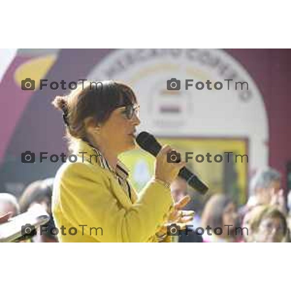 Bergamo inaugura il primo mercato agricolo coperto Coldiretti e Campagna Amica Bergamo.ChorusLife Coldiretti, Comune di Bergamo, Comune di Scanzorosciate e Cooperativa Sociale Namastè, con il sostegno dell’Università degli studi di Bergamo, nell’ambito di un percorso sostenuto da Regione Lombardia attraverso il Piano di Sviluppo Rurale dedicato alla cooperazione per i sistemi del cibo, le filiere corte e i mercati locali 17 ottobre 2026 cronaca Bergamo Italia Foto Tiziano Manzoni Lapresse
