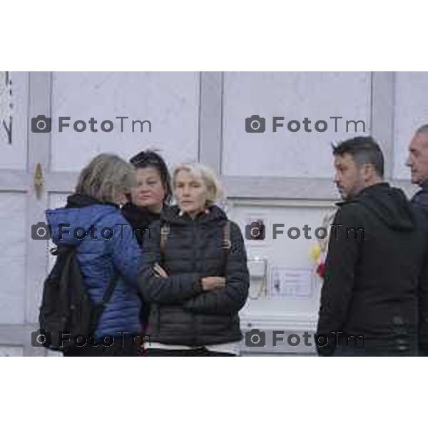 Strozza Bg fiaccolata a un anno dalla decapitazione presunta di Pamela Genini Bergamo 27 Ottobre 2026 Italia Foto Tiziano Manzoni Lapresse