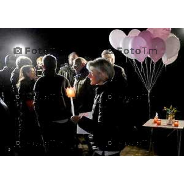 Strozza Bg fiaccolata a un anno dalla decapitazione presunta di Pamela Genini Bergamo 27 Ottobre 2026 Italia Foto Tiziano Manzoni Lapresse
