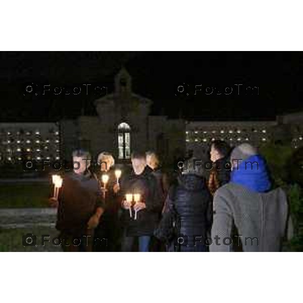 Strozza Bg fiaccolata a un anno dalla decapitazione presunta di Pamela Genini Bergamo 27 Ottobre 2026 Italia Foto Tiziano Manzoni Lapresse