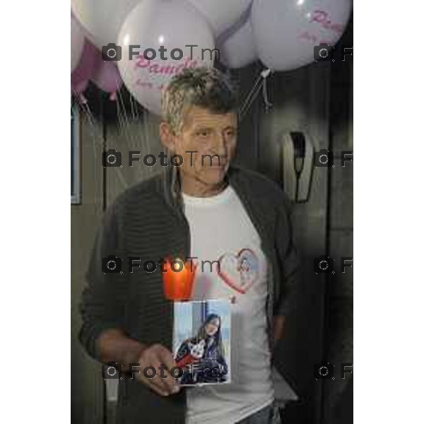 Strozza Bg fiaccolata a un anno dalla decapitazione presunta di Pamela Genini Bergamo 27 Ottobre 2026 Italia Foto Tiziano Manzoni Lapresse