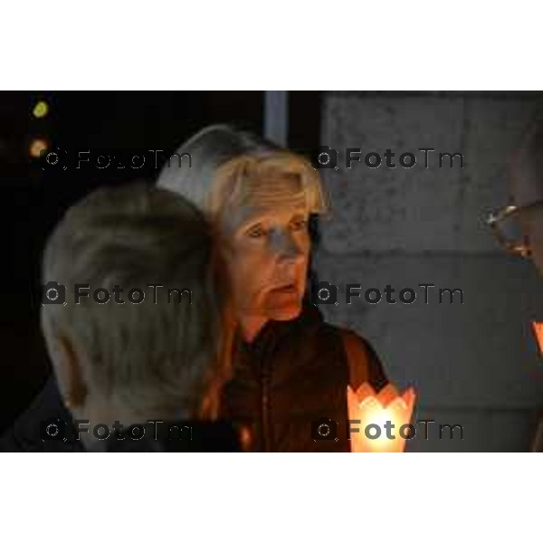 Strozza Bg fiaccolata a un anno dalla decapitazione presunta di Pamela Genini Bergamo 27 Ottobre 2026 Italia Foto Tiziano Manzoni Lapresse