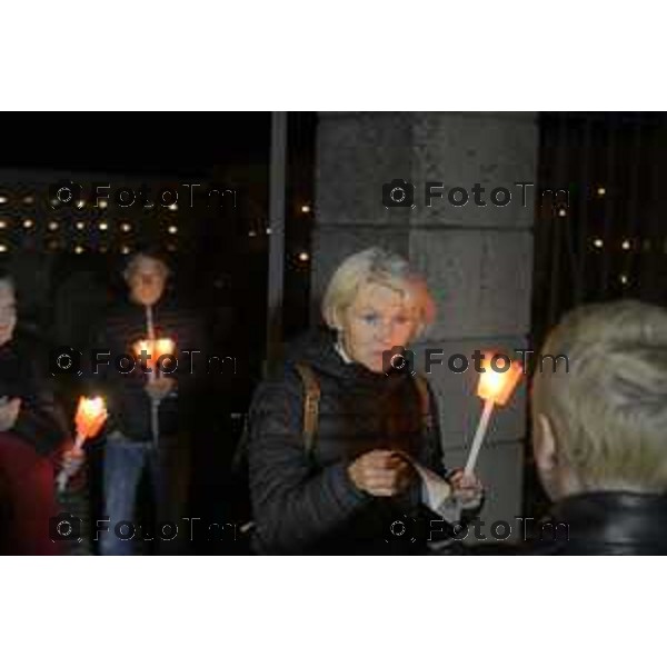 Strozza Bg fiaccolata a un anno dalla decapitazione presunta di Pamela Genini Bergamo 27 Ottobre 2026 Italia Foto Tiziano Manzoni Lapresse