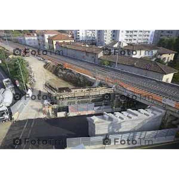 Bergamo Lavori ponte di Via San Bernardino 28 ottobre 2026 cronaca Bergamo Italia Foto Tiziano Manzoni Lapresse