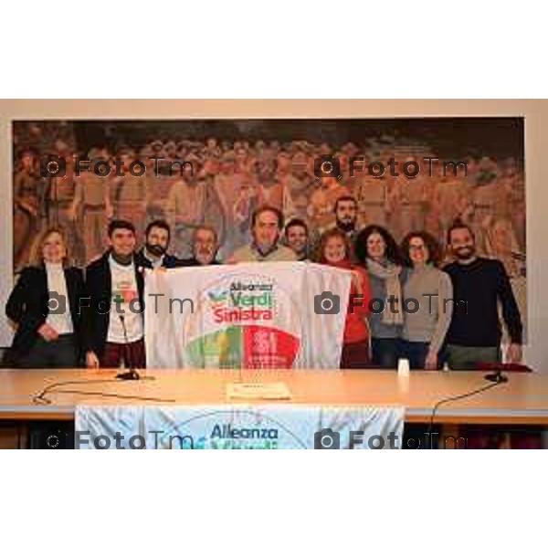 Foto Manzoni Tiziano/LaPresse 13-1-2023Bergamo Italia - Cronaca - Bergamo presentazione candidati Alleanza Verdi e Sinistra Il gruppo dei candidati alle regionali 2023